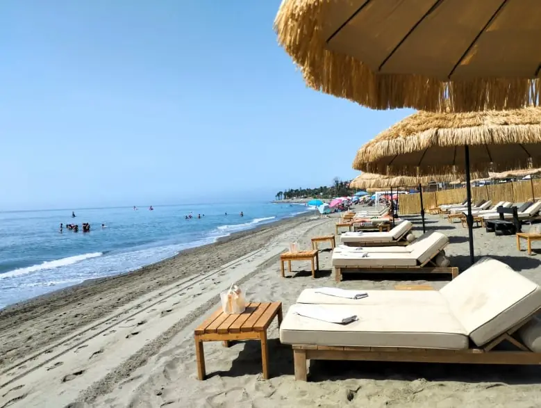 Playa de El Padrón – La Maison Banus