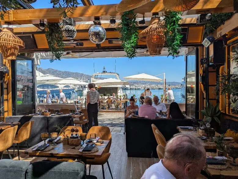 Amore e Fantasia - €€ - €€€ – La Maison Banus