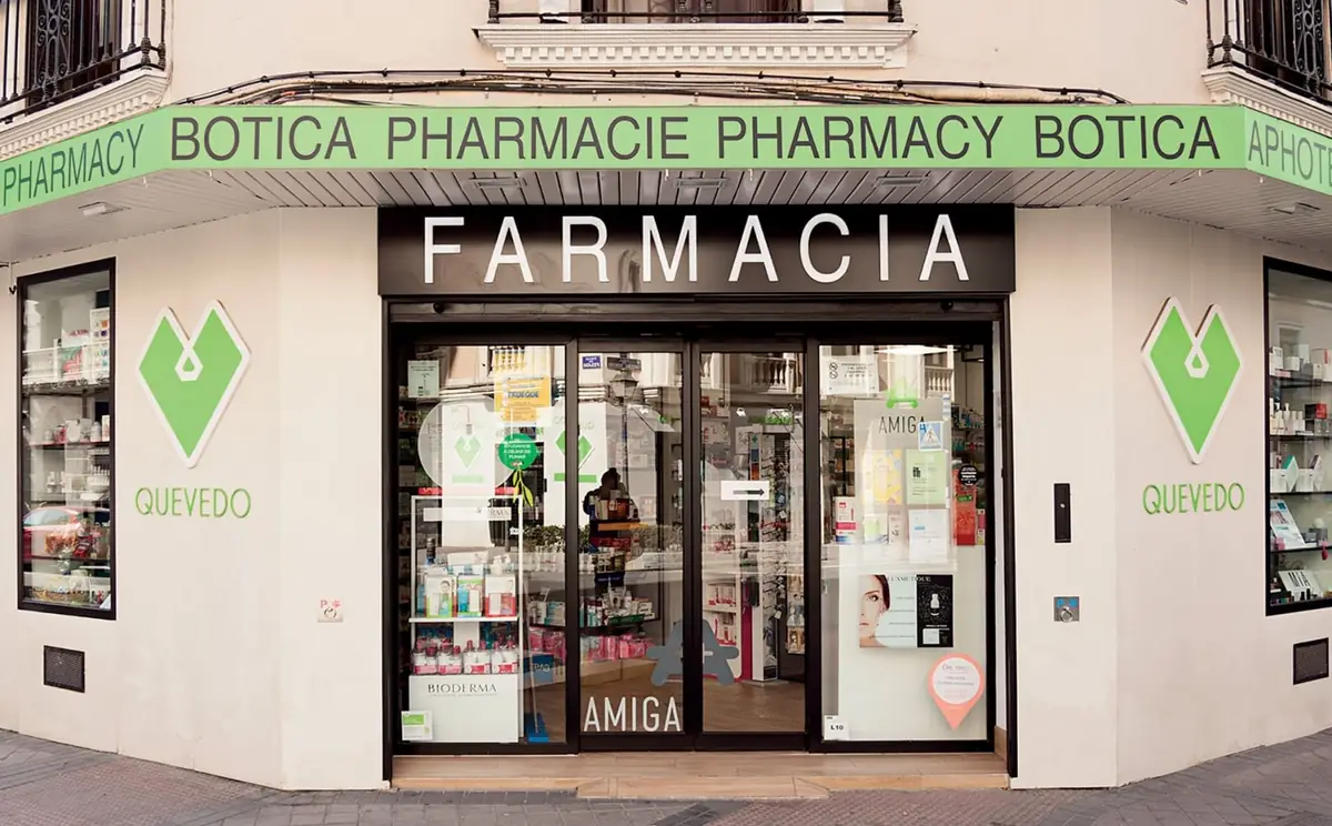 Pharmacies: – La Maison Banus