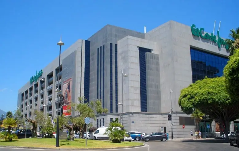El Corte Inglés à Puerto Banús – La Maison Banus